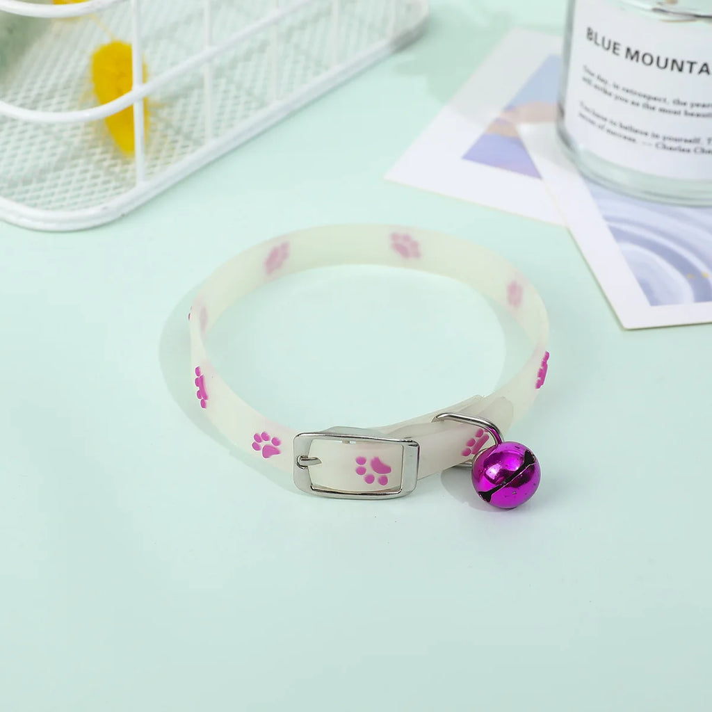 Collier Lumineux pour Chat – Fluorescent en Silicone avec Clochette – Anti-Perte pour Chatons, Chats