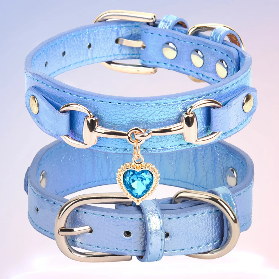 Collier pour chat ajustable – Design cœur étincelant, élégant et durable