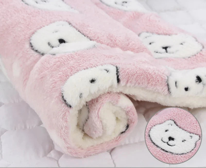 Tapis de couchage en flanelle pour chiens – Lit, matelas et coussin adorable pour petits chiens