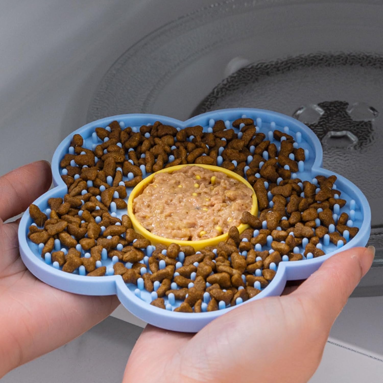 Tapis de léchage en silicone en forme de fleur pour chiens Paw Amour – Anti-stress & alimentation lente ⭐⭐⭐⭐⭐(10 avis)